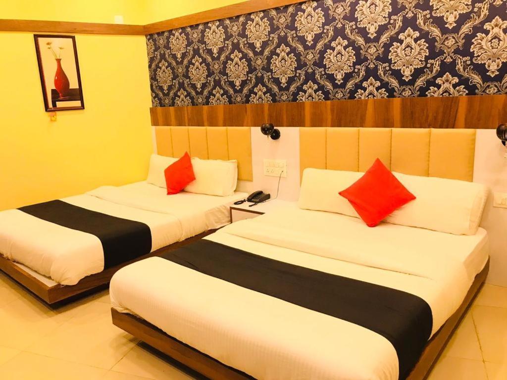 Hotel Keerthana Puttur Puttur  Экстерьер фото