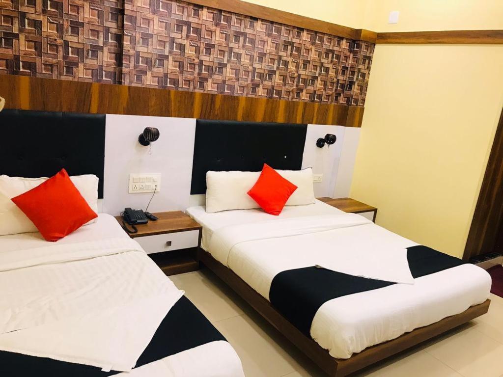Hotel Keerthana Puttur Puttur  Экстерьер фото